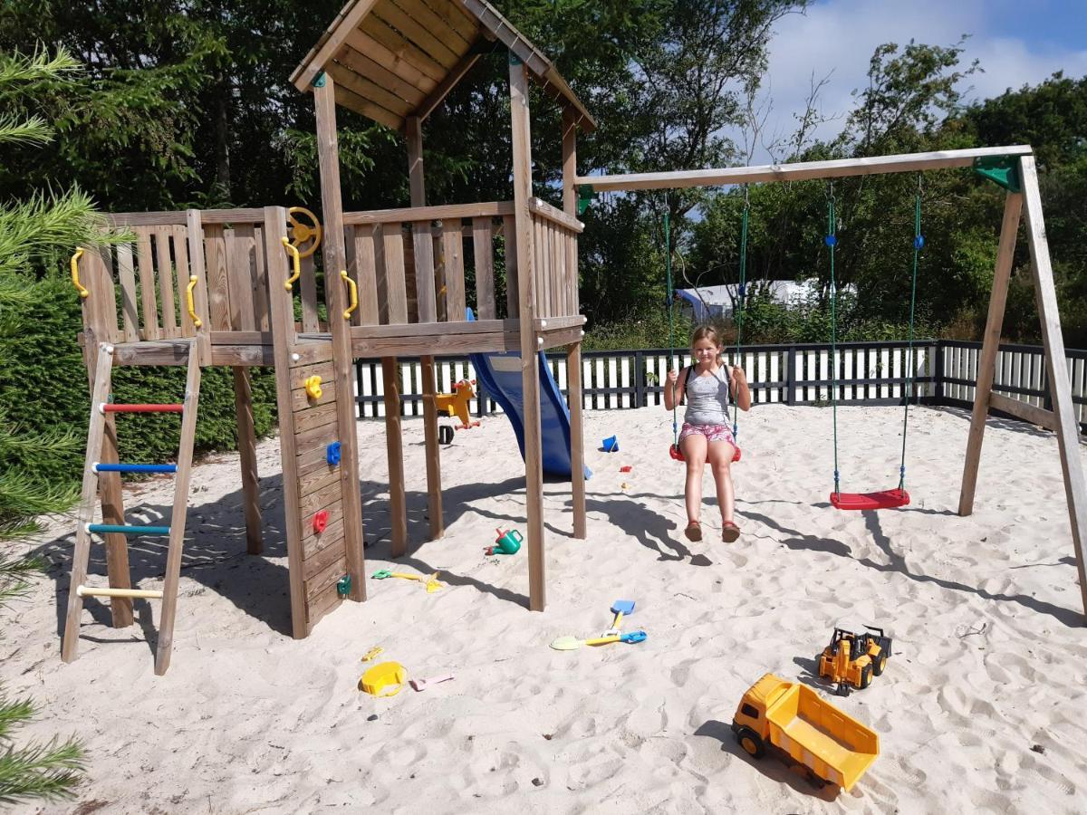 Ulfborg Rejkjaer Camping Hytter & Lejligheder מראה חיצוני תמונה